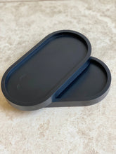 Load image into Gallery viewer, Oval Jesmonite Tray - Decorative Tray