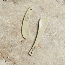 Load image into Gallery viewer, Cosmetic Spatulas - 2 Pieces