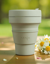 Load image into Gallery viewer, Collapsible Tea &amp; Coffee Cup
