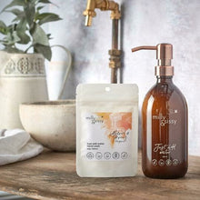 Load image into Gallery viewer, Milly &amp; Sissy Zero Waste Handwash 40g - Honey &amp; Almond
