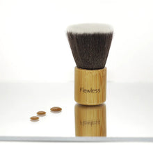 Load image into Gallery viewer, Kabuki Bamboo Makeup Brush - Bamboo
